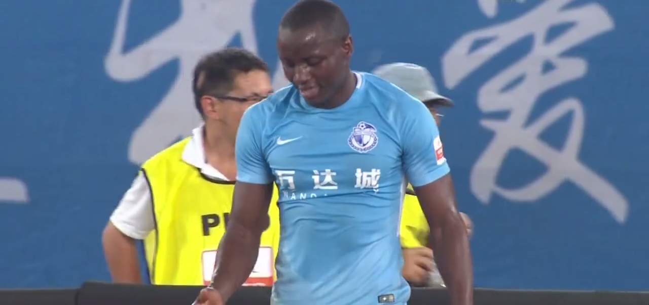 大连一方客场不敌广州富力,遗憾失利的简单介绍 大连一方客场不敌广州富力,遗憾失利的简单介绍