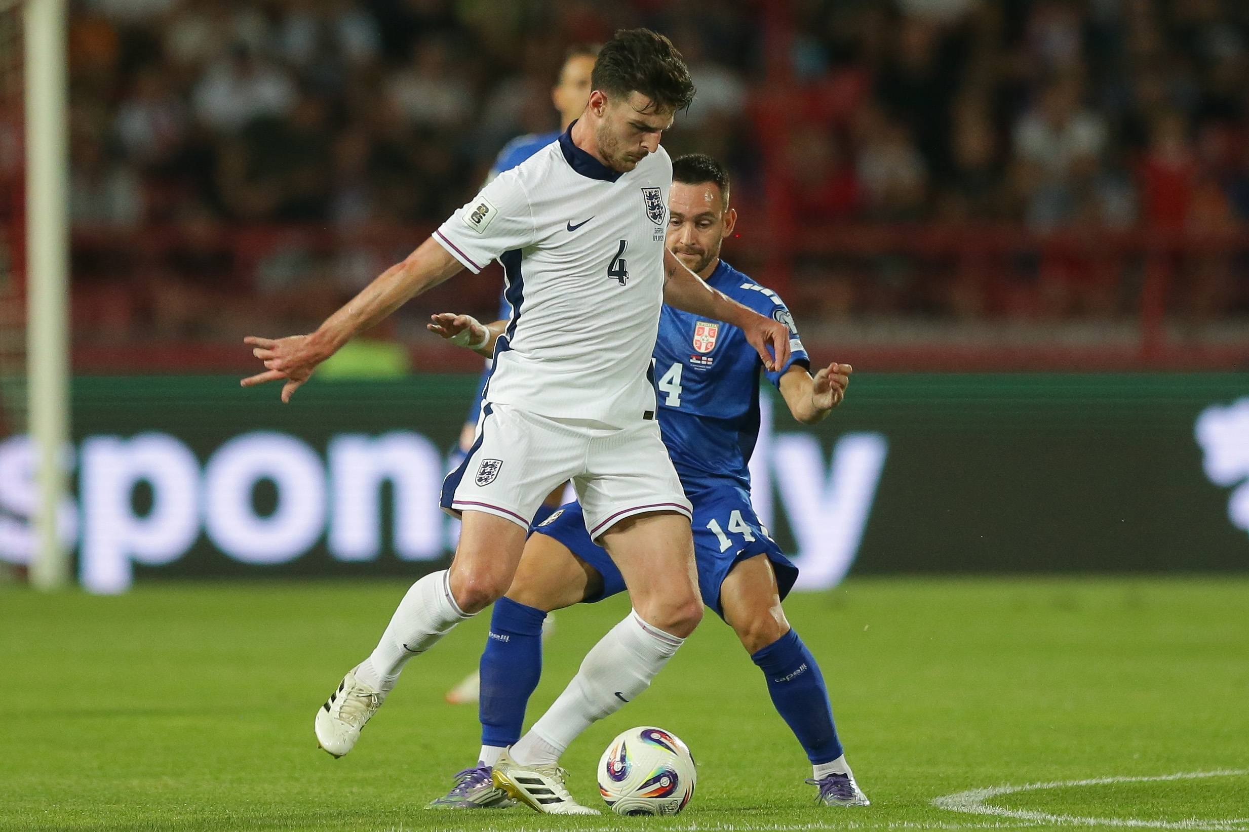 关于塞尔维亚队球员接受体能测试的信息 关于塞尔维亚队球员接受体能测试的信息