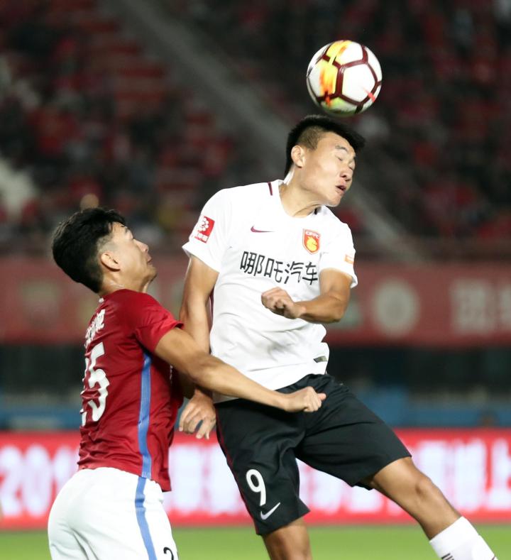 开云体育在线-华夏小胜:河北华夏幸福客场战胜河南建业,保级压力小的简单介绍