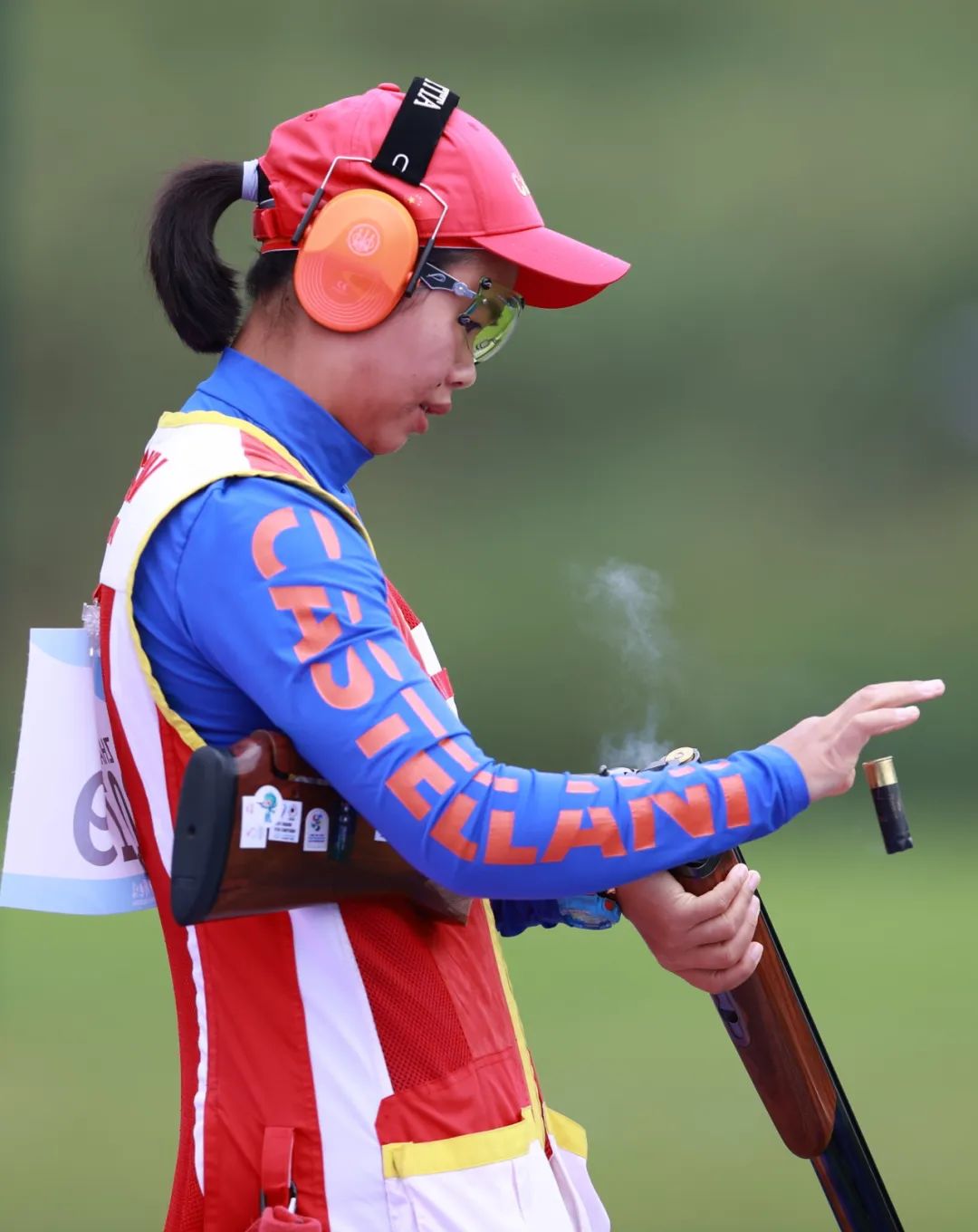 开云体育登录-运动员表现持续走高争夺金牌激烈