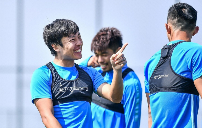 开云官网-包含大连人攻守皆在，轻松获胜领跑的词条