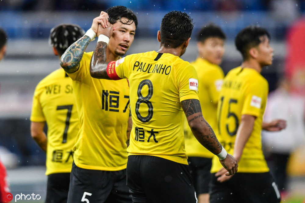 恒大外援助攻破门，领先积分榜