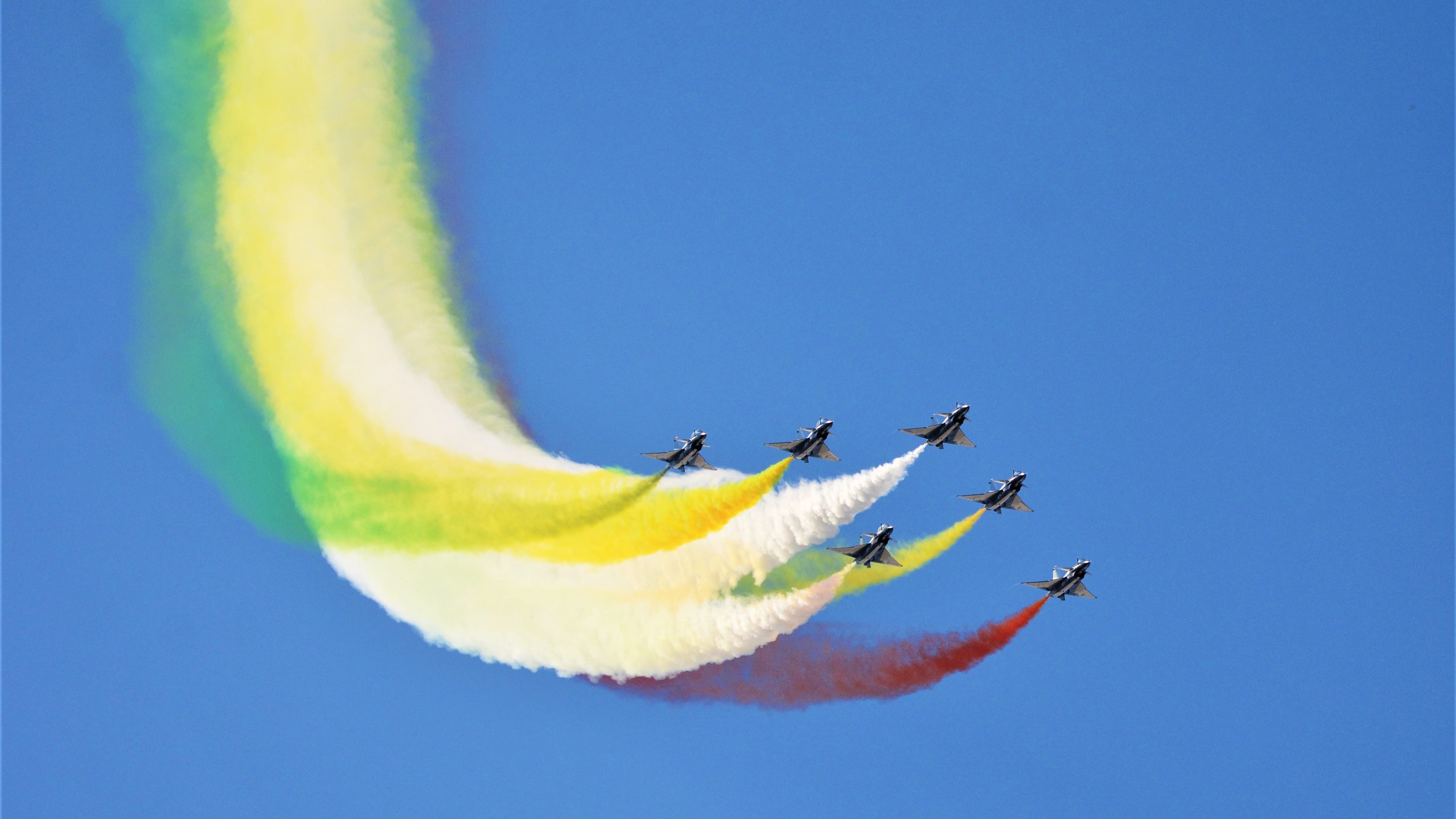 开云体育官网-冰封重剑终出鞘,保罗致命封盖撕裂独行侠,辽宁防线铸就冠军铁幕