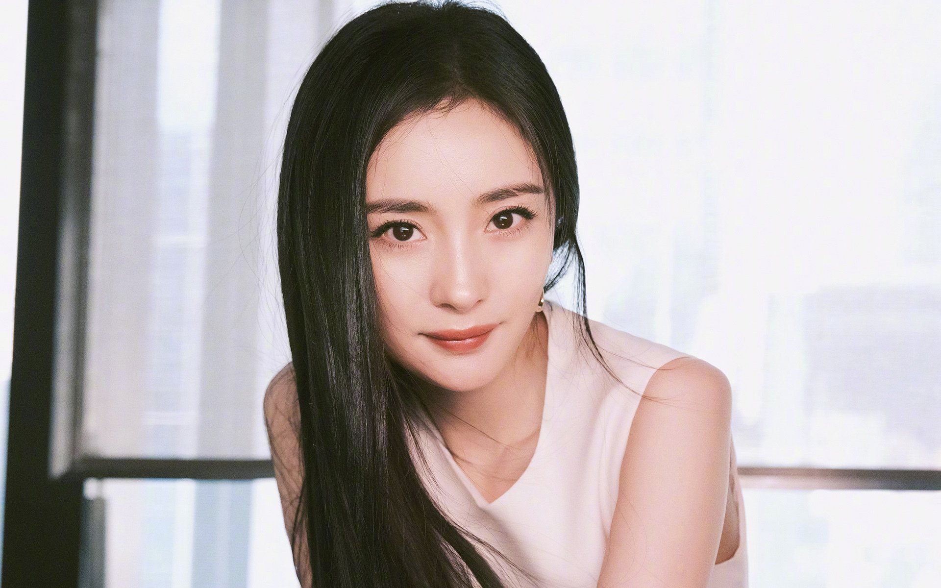 开云体育app-世界排名争夺战焦点战,塞维利亚3-0粉碎瑞典黑马,欧战积分再洗牌