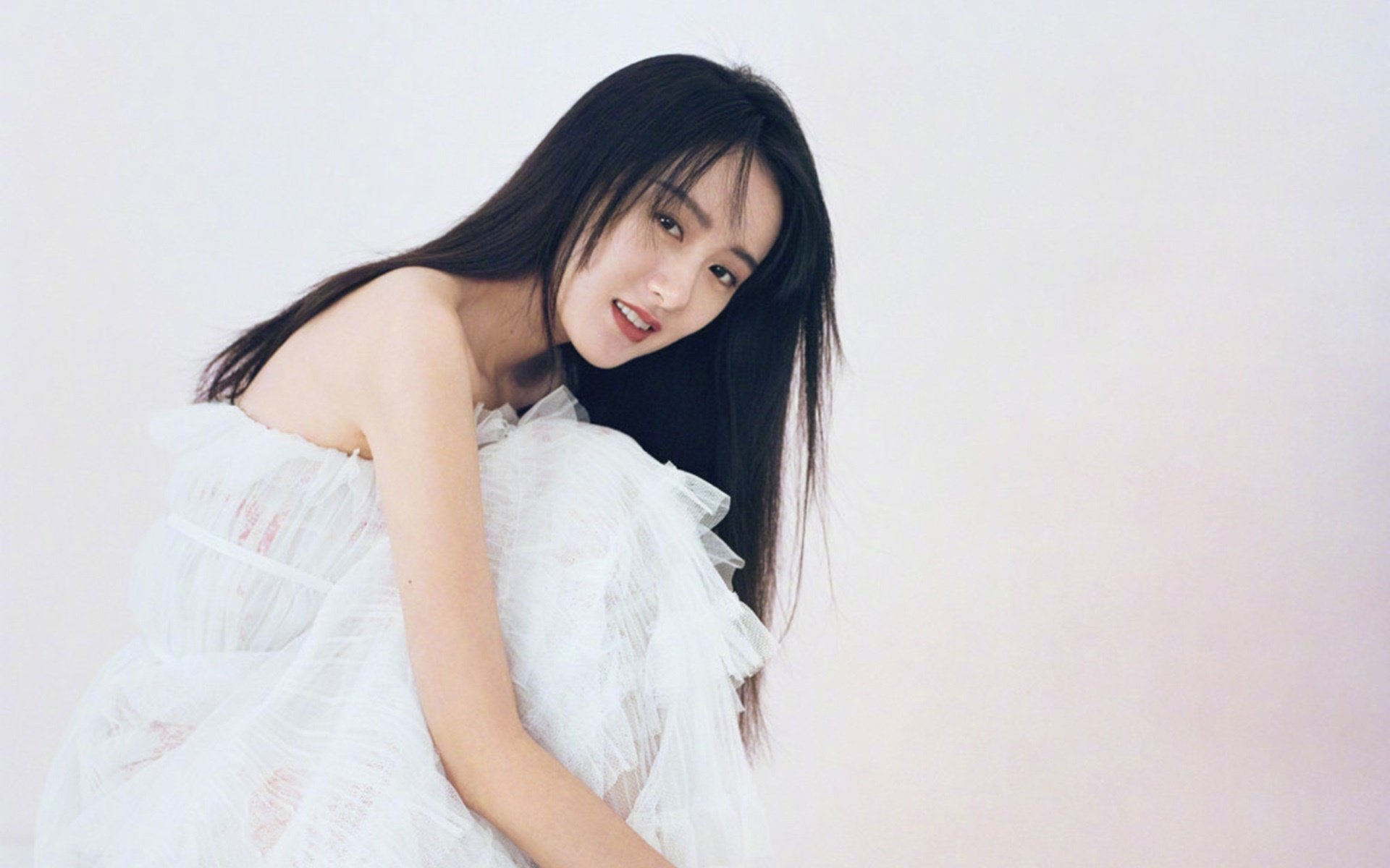 开云体育中国-矛与盾的较量,贝蒂斯高压锁链困住那不勒斯,拉什福德致命一击定乾坤