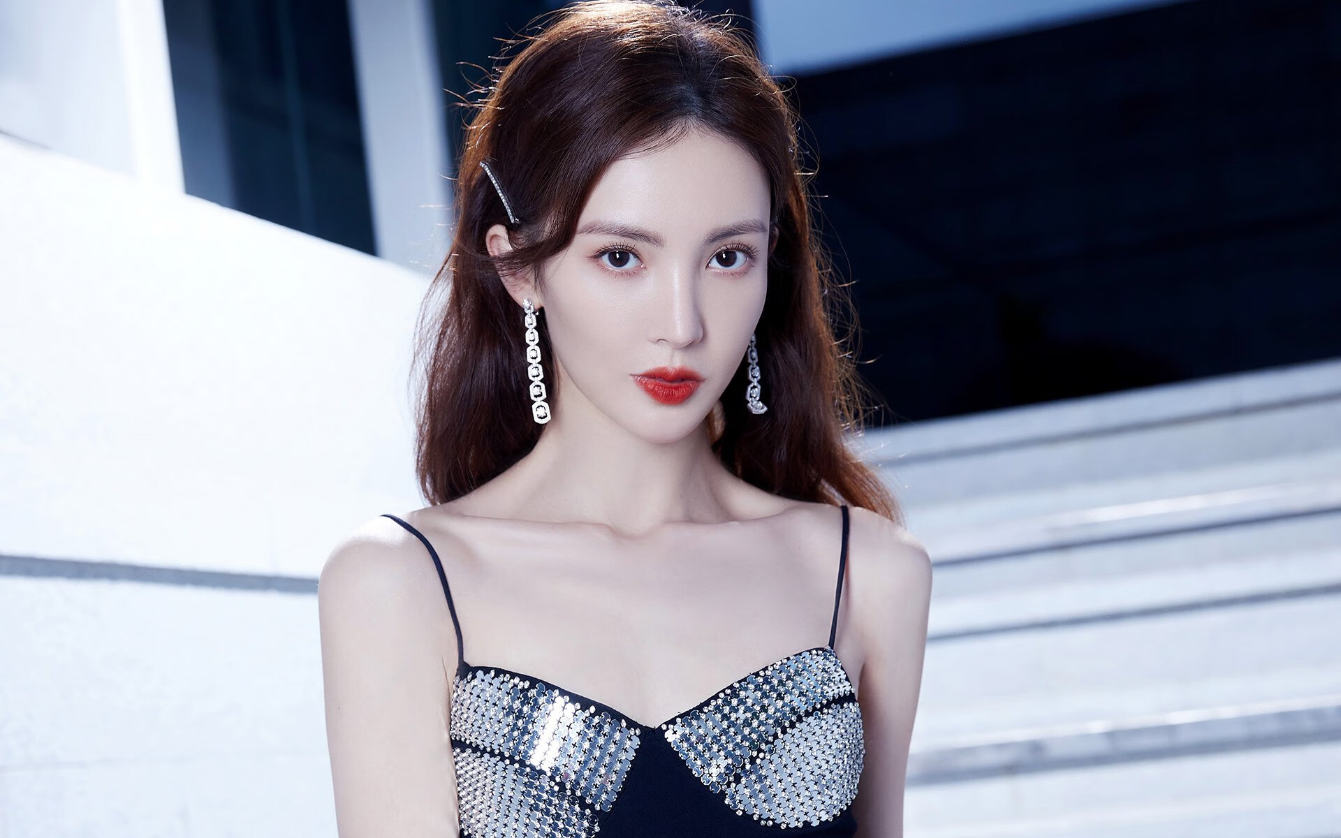 开云体育官网-双重维度下的绝对碾压，卡马文加的艺术爆发与法国的战术完胜