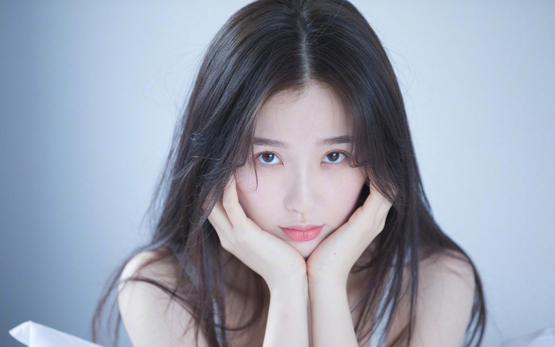 开云sport-北欧铁骑踏碎魔咒,丹麦如何以无形锁链压制匈牙利,费利克斯领衔绝杀登顶