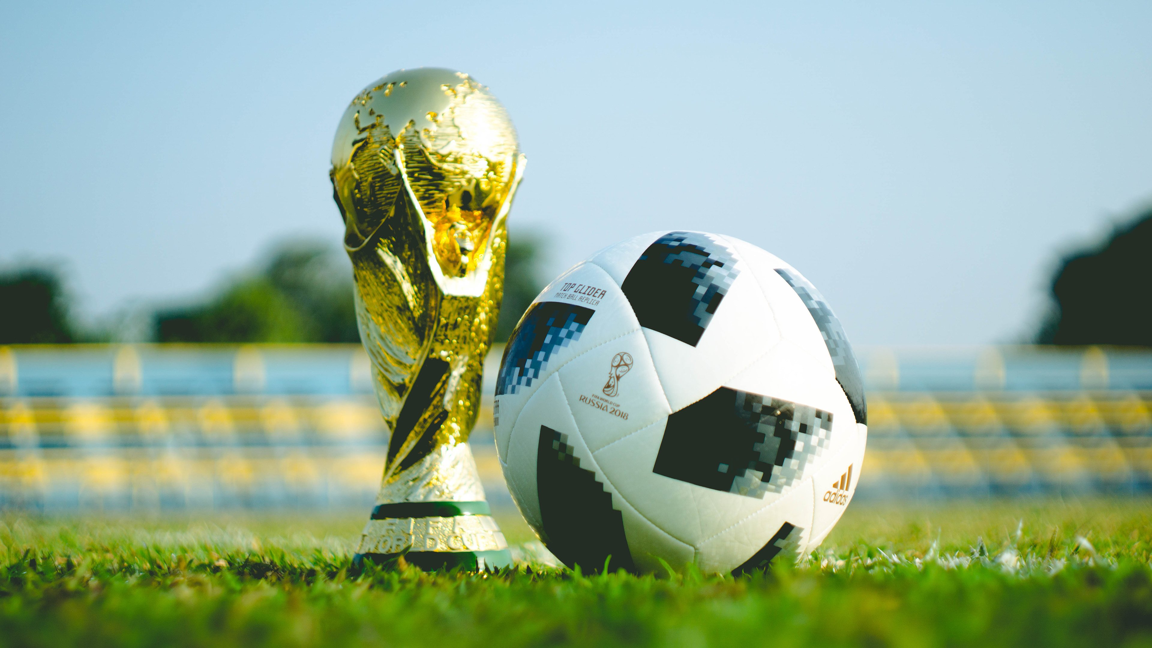开云体育登录-孤注一掷的绿茵战场，2026世界杯，哈兰德一己之力撕碎加纳，澳大利亚防守反击铸就传奇